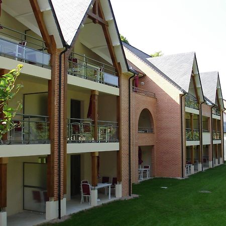 Le Chateau De Pretreville La Rivière-Saint-Sauveur Eksteriør billede